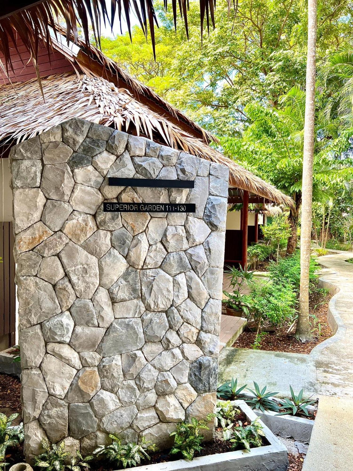 Twin Bay Resort Koh Lanta Exterior photo